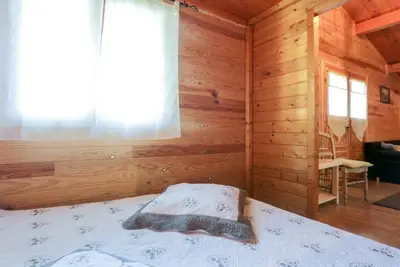 Image de Chalet en bois chaleureux -La Butte Blanche