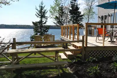 Image de Réservez votre escapade 2020 dès aujourd'hui! Vues incroyables avec 500 'de rivage privé.