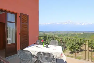 Image de Albaretto Della Torre: Agritourisme - Albaretto Della Torre-langhe-barolo