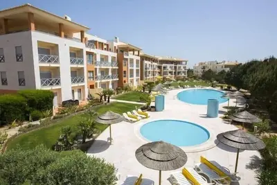 Image de Baisse De Prix Massive - pour la dernière semaine d'août