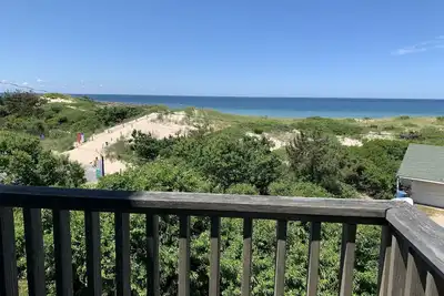 Image de Corporation Beach - Maison 4 Br