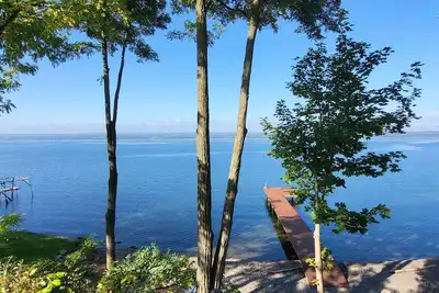 Image de Seneca Lake Home Finger Lakes Wineries Galore 4 Lit 4 Bain
