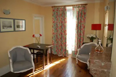 Image de Belle Appartement parisien dans un cadre authentique parisienne