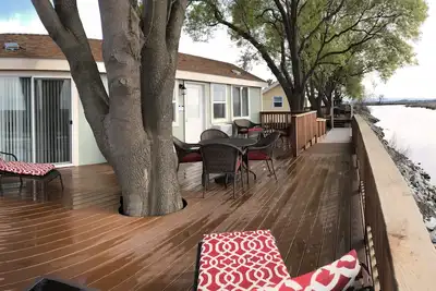 Image de Location de vacances de luxe \"Sunset\" dans une marina privée sur le Delta de la Californie