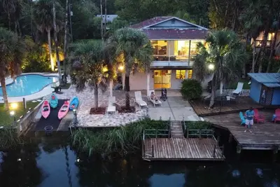 Image de Un Morceau De Paradis - Aire De Jeux De Manatee