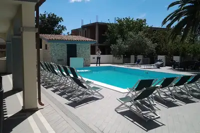 Image de Appartement dans résidence exclusive avec piscine à 900 mètres de la mer