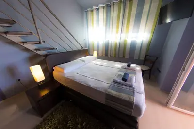 Image de Luxury Three-bedroom Apartment With Amazing Overlook at the sea