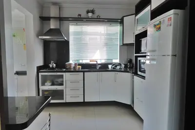 Image de Complet, luxe avec piscine, à 200m de la plage