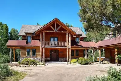 Image de Passerelle vers l'activité en plein air - Ranch Triple Nickel