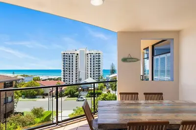 Unité 8, Bronte de Coolum, 8 - 12 Terrasse Coolum Plage Coolum, 500 Bond, Linge Inclus, Wifi