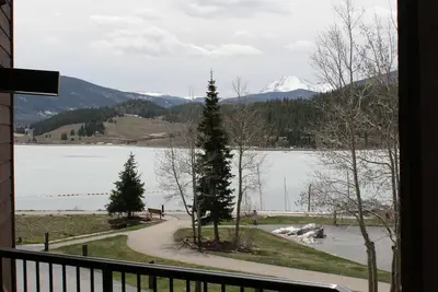 Image de Condo Lakeside sur le spectaculaire lac Dillon
