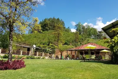 Image de 2 cuartos compartidos en granja familier Li´Kanti