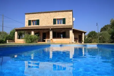 Image de Maison En Pierre À El Campo, Piscine PRIVÉE, Wi-Fi Gratuit, A / C, Barbecue.