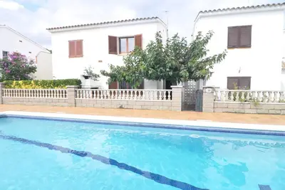 Image de Maison Avec Piscine PARTAGÉE Et Tennis À 500 Metres De La Plage