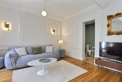 Image de Exclusif 3 chambres dans le 7ème arrondissement, face au Champ de Mars