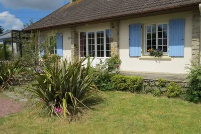 Image de Maison individuelle avec grand jardin au calme à 5 minutes à pied de la plage