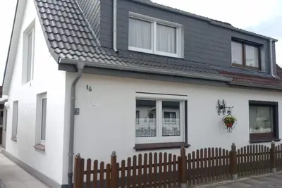 Image de Chalet confortable pour 4 personnes avec Wi-Fi.