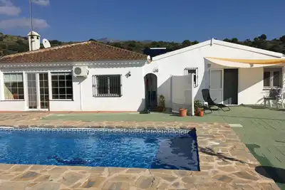 Image de Villa de vacances à La Cala de Mijas avec piscine privée