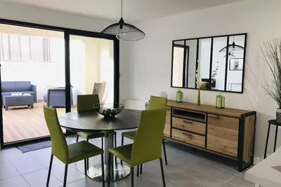 Image de Appartement de charme confortable au coeur de Pornic, terrasse et garage