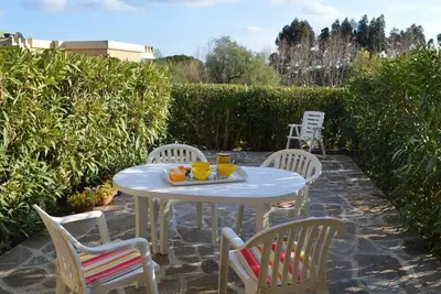Image de Studio cabine avec terrasse et parking, à 250 m de la plage d'Aiguebelle, Le Lavandou