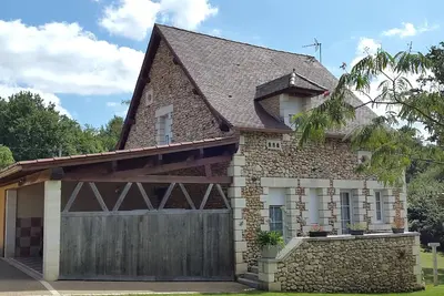 Image de Gite Bertrand Talué Périgord Pourpre - Piscine couverte - 9 personnes maximum