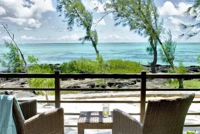 Image de L'ILot - Villa de luxe sur un Ilot privé à Roches Noires
