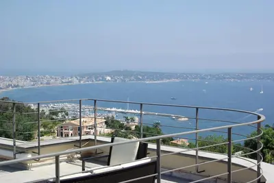 Image de Villa Alamp Super Cannes Vue mer 8 Ă 14 p Piscine Rooftop min 4 nuits flexibles