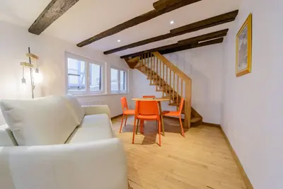 Image de Cosy and quiet flat in the historic center.