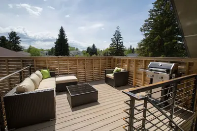 Image de Superbe studio au centre-ville avec terrasse privée et parking