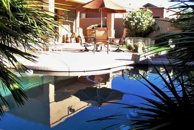Image de 3 Br Home, 8 couchages, 5 min de Phx Open, West World, parcs de baseball