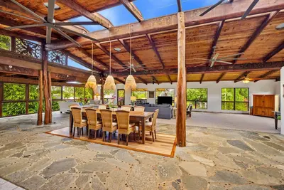 Image de Tiki Accueil - Artistique Accueil personnalisé à quelques pas de la plage et la ville