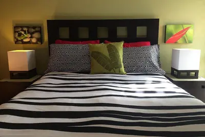 Image de Salsa tropicale au soleil - # 3320, Calme Building, Wifi gratuit et longue distance