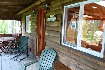 Image de Cottage isolé Coveside Waterfront sur Seal Cove
