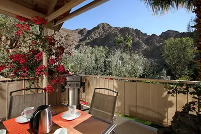 Image de Emplacement! Majestic Mnt View, barbecue, intelligent 50 'Tv', Wifi, Animaux Ok, États-Unis & téléphone Can.