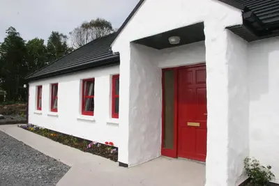 Image de Cottage très spacieux de 4 chambres dans un endroit magnifique