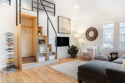 Image de Luxe. Privé. Serein. Nettoyer. Escapade Centrale de Boulder