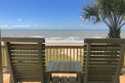 Image de Nouvelle maison en bord de mer! Endroit calme!