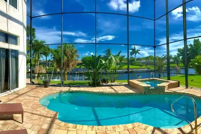 Image de 4/3 Villa Gulf Access, Piscine + Spa