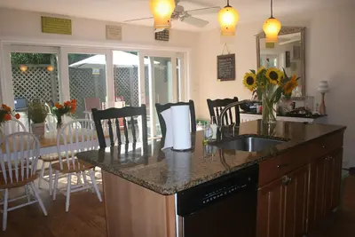 Image de Ocean Beach 5 chambres Spectacular Home situé au centre.