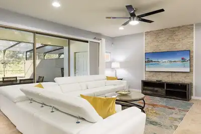 Image de * Vente * Grande piscine privée, 4br avec piscine privée, fermez Disney!