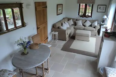 Image de Digitale POURPRÉE. Chalet de luxe 5 étoiles à Aonb. Plage / port 4 personnes dans 2 chambres