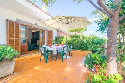 Image de Los Geranios - Villa with terrace and free wifi in Can Picafort