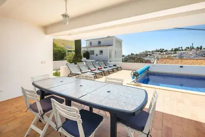 Image de Casa Caravela - Villa de 3 chambres avec piscine privée au coeur de Carvoeiro
