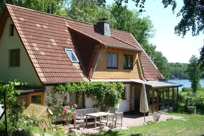 Image de La maison du lac - le plus bel endroit pour des vacances reposantes et des réunions de famille