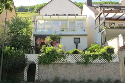 Image de Maison de vacances avec vue dégagée sur la Moselle, jardin d'hiver, 6-10 personnes, 3 salles de bain
