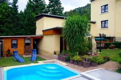 Image de Cottage avec utilisation du jardin et de la piscine