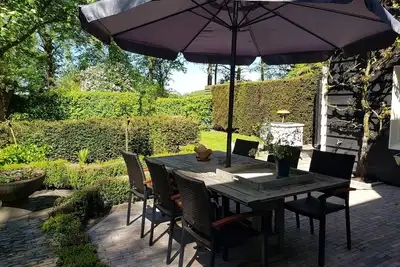 Image de Ferme rénovée moderne - près de Veerse Meer
