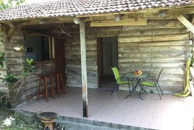 Image de Dans un jardin tropical ventilé à 900 metres de la plage