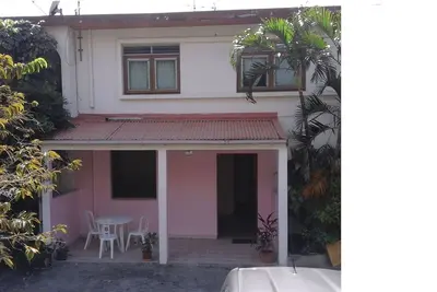Image de Appartement F3 bas de villa Ă louer pour vacances