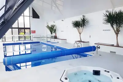 Image de 2 pièces 4 pers balcon Piscine chauffée couverte/Sauna (Deauville centre)